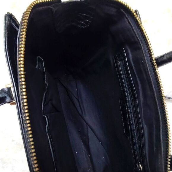 Kenneth Cole handbag - Picture 5 of 9